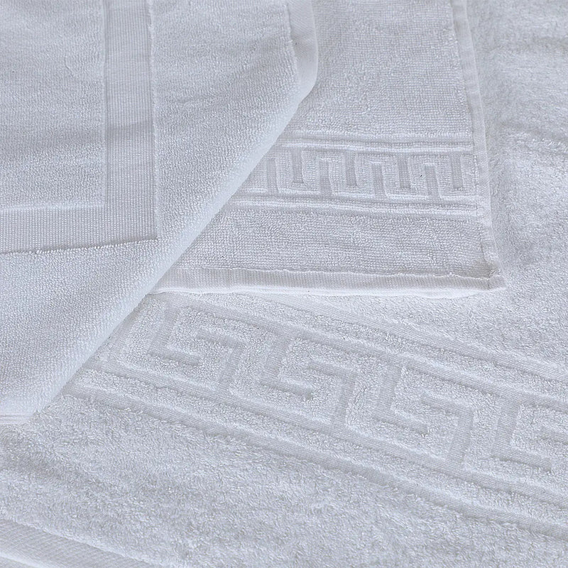 Export Quality White Towels Versatile
